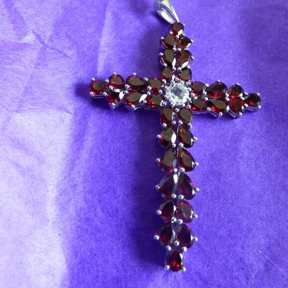 7.49CTS GARNET & WHITE TOPAZ SS CROSS PENDANT GOTH VICTORIAN LE 40 - Picture 4 of 9